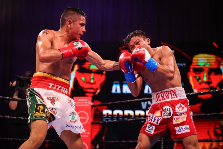 ancajas-rodriguez-fight (15)