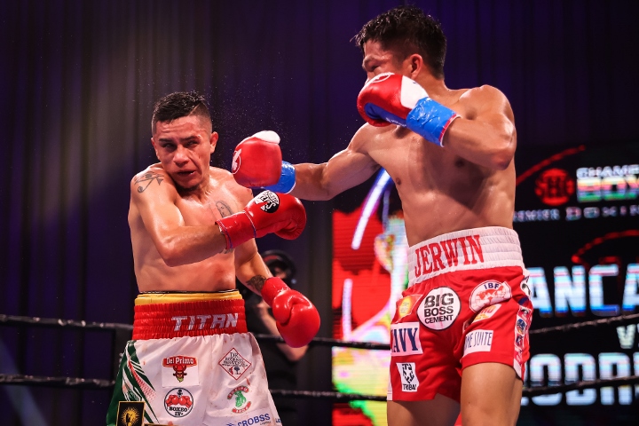 ancajas-rodriguez-fight (17)