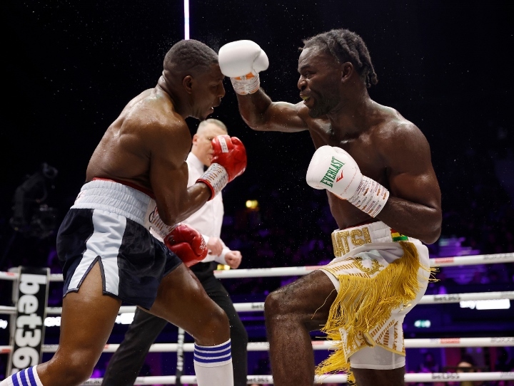 buatsi-azeez-fight (18)