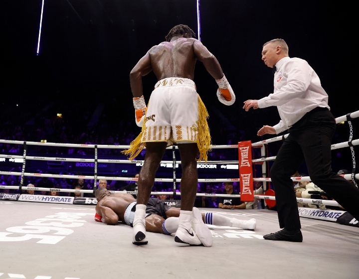 buatsi-azeez-fight (46)