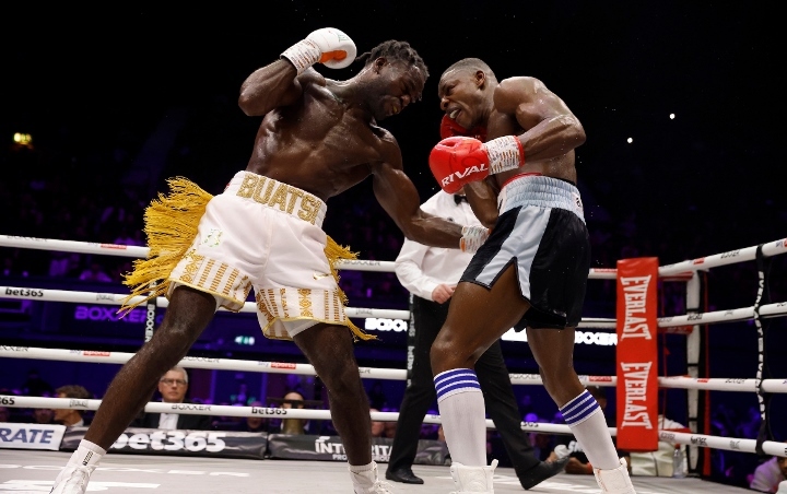 buatsi-azeez-fight (67)