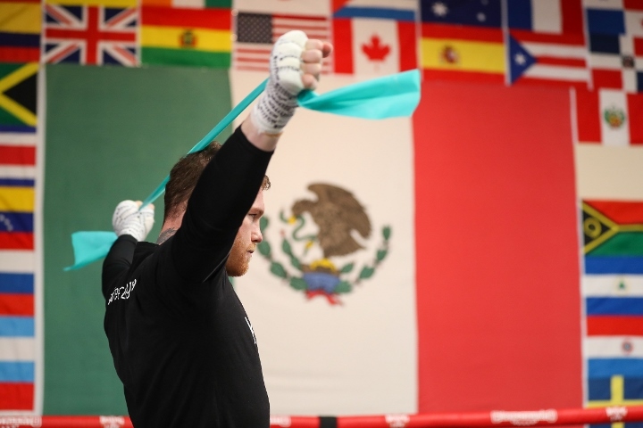 canelo-alvarez (11)_1680800819