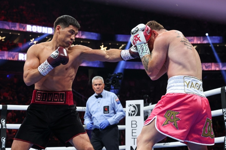 canelo-bivol-fight (3)