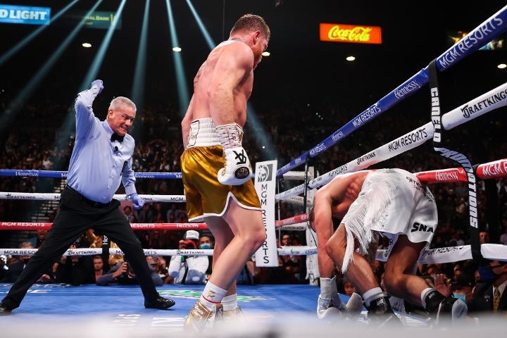 canelo-plant-fight (26)_1636280463