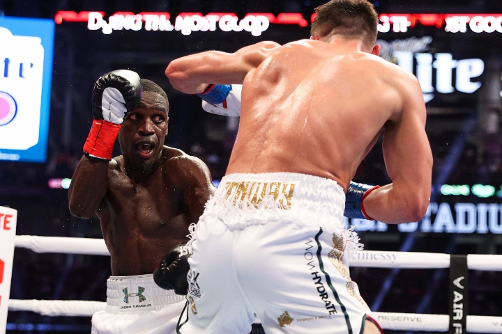 cissokho-conway-fight (8)