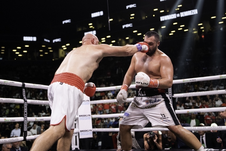 kownacki-demirezen-fight (12)