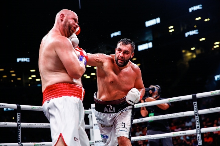 kownacki-demirezen-fight (26)