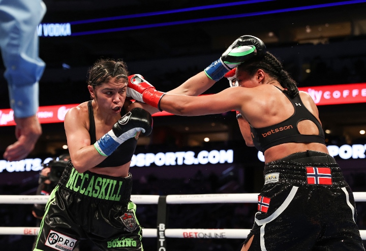 mccaskill-braekhus-fight (16)