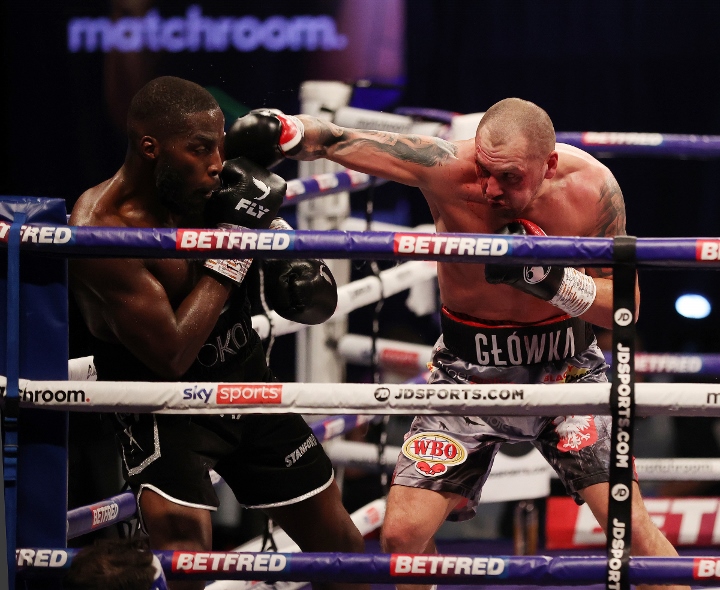 okolie-glowacki-fight (30)