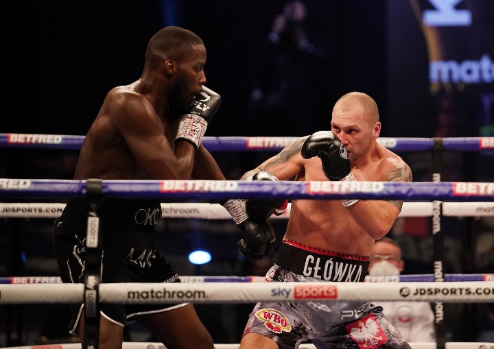 okolie-glowacki-fight (4)