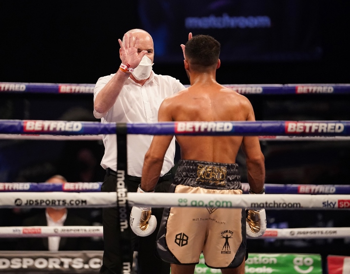 yafai-cunningham-fight (16)